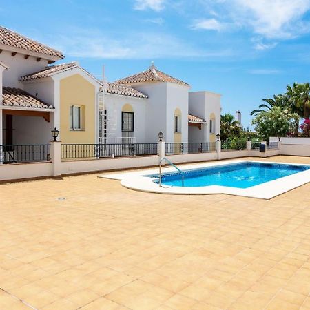 Apartamento Chimenea Playa - 2 Dormitorios Y Terraza Нерха Экстерьер фото