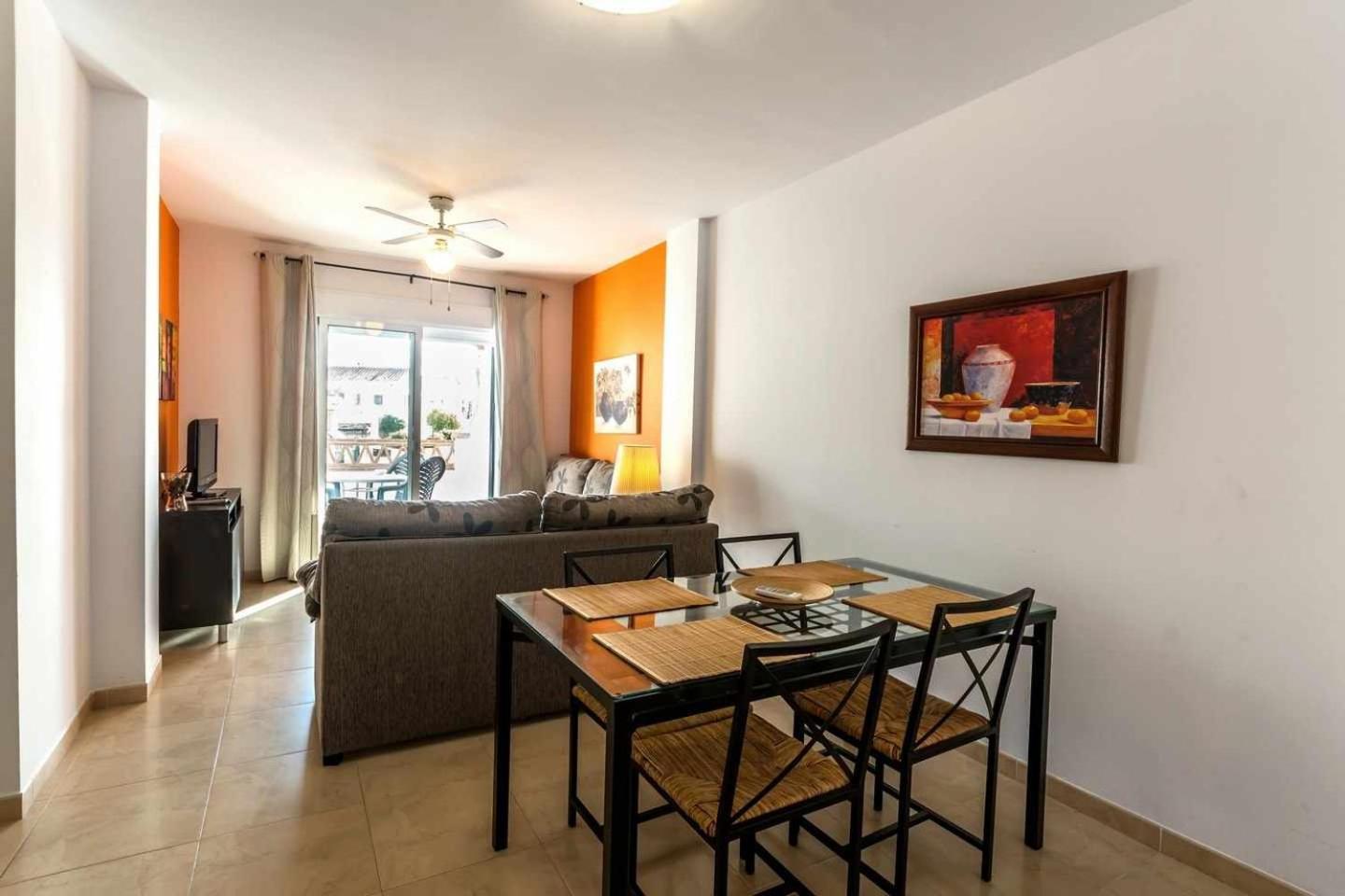 Apartamento Chimenea Playa - 2 Dormitorios Y Terraza Нерха Экстерьер фото